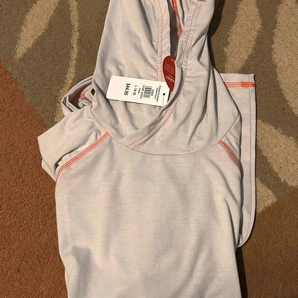 L.L. Bean boys size L (14-16) lightweight “Sunsmart” shirt with hood - Picture 7 of 7